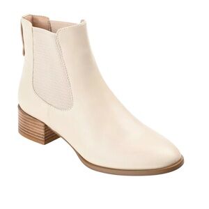 JOURNEE COLLECTION “Chayse” Off White Vegan Faux Leather Ankle Booties Boots, 9